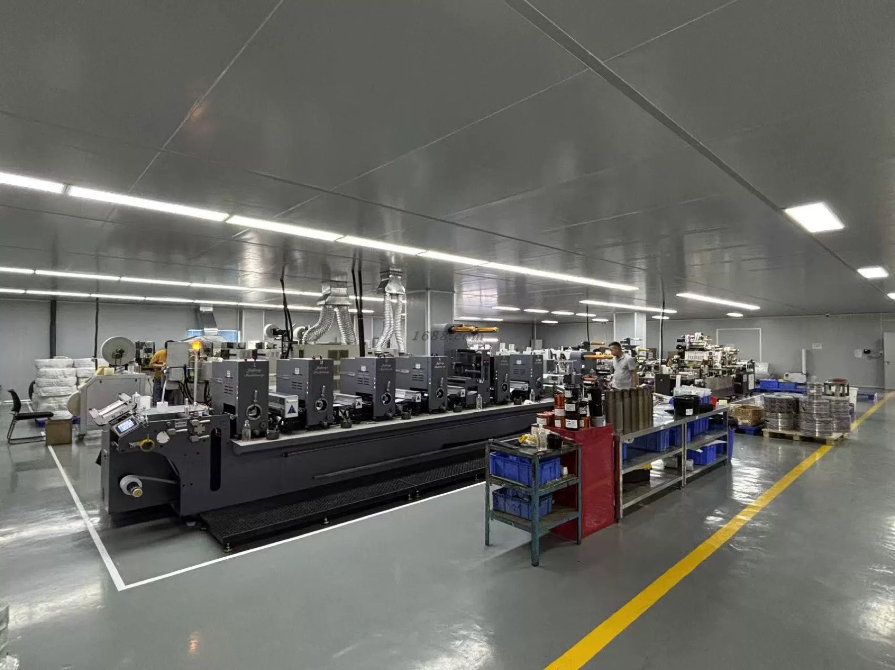 Baosheng Label custom label printing workshop